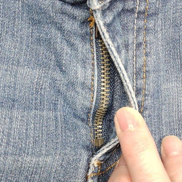 Kut From the kloth women's denim shorts size 6 - Picture 5 of 13